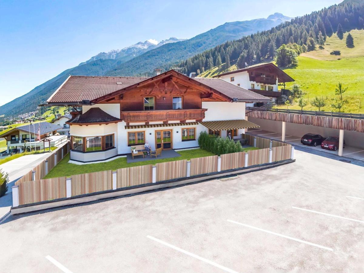 Apartment In Neustift Im Stubaital Near Ski Lift Buitenkant foto